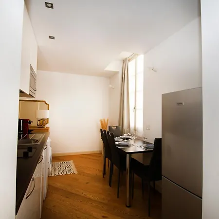 Princess Victoria Standing Presta Appartement